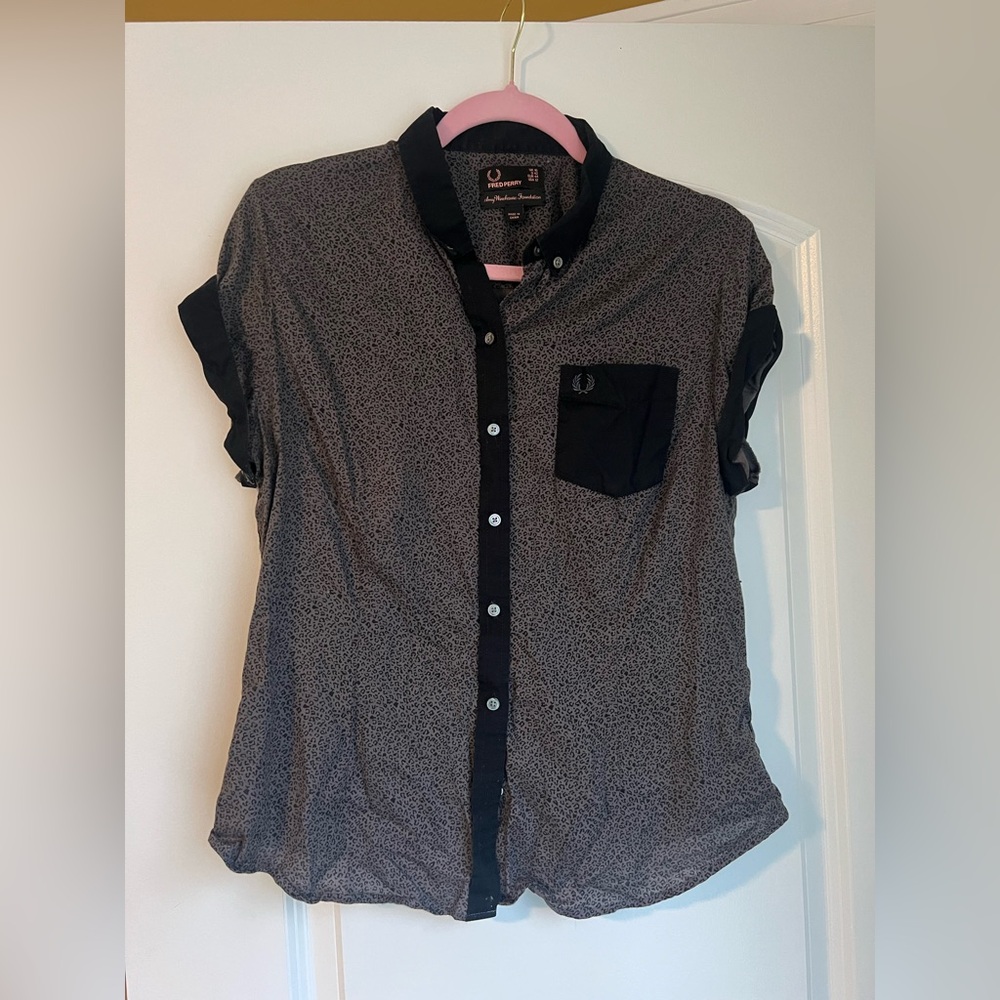 Amy Winehouse Fred Perry Women’s Button Down Leopard Print